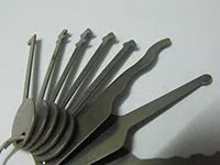 Lock Locksmith Tech Sarasota, FL 941-677-7276 - change-locks-service